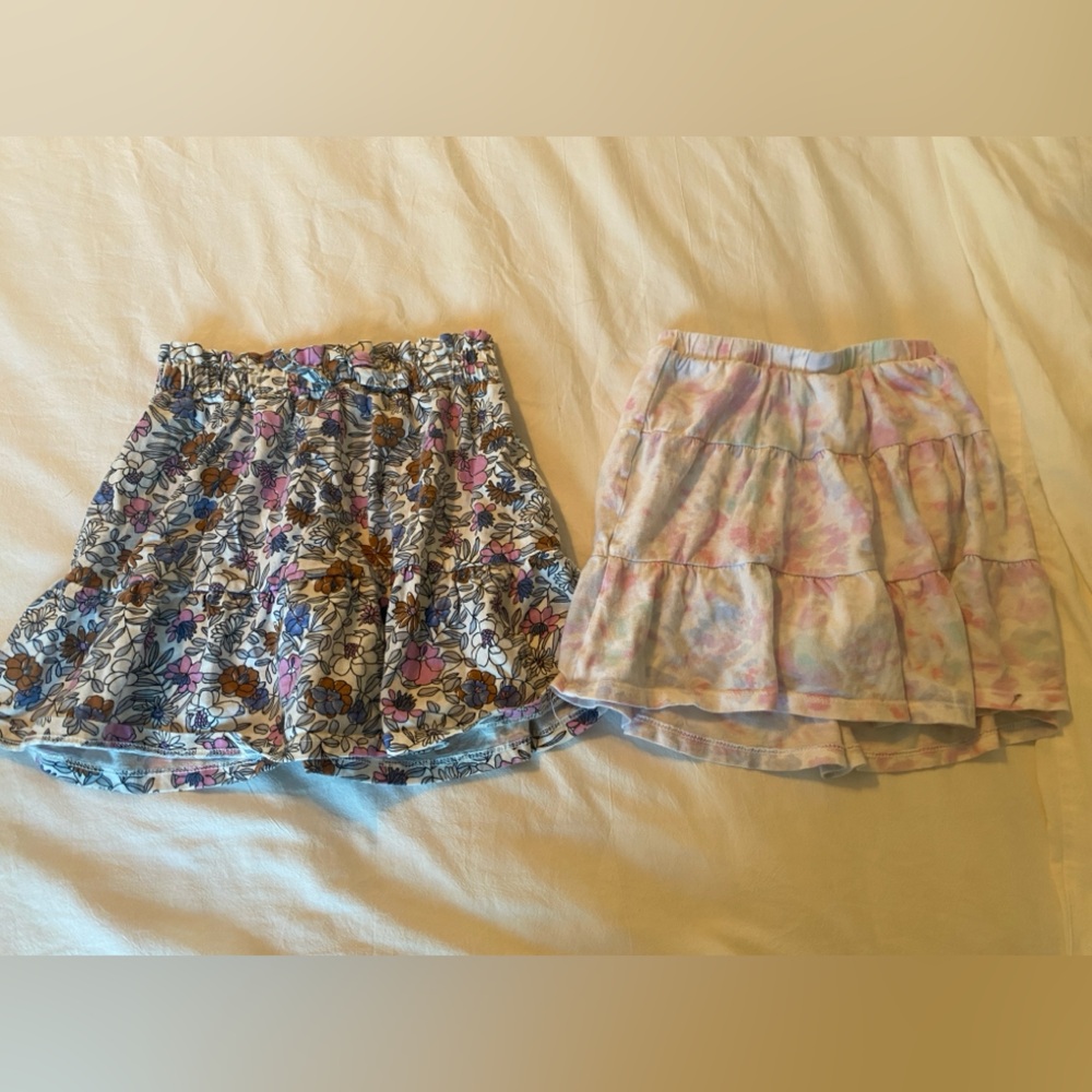 Girl skirts size 6/6x